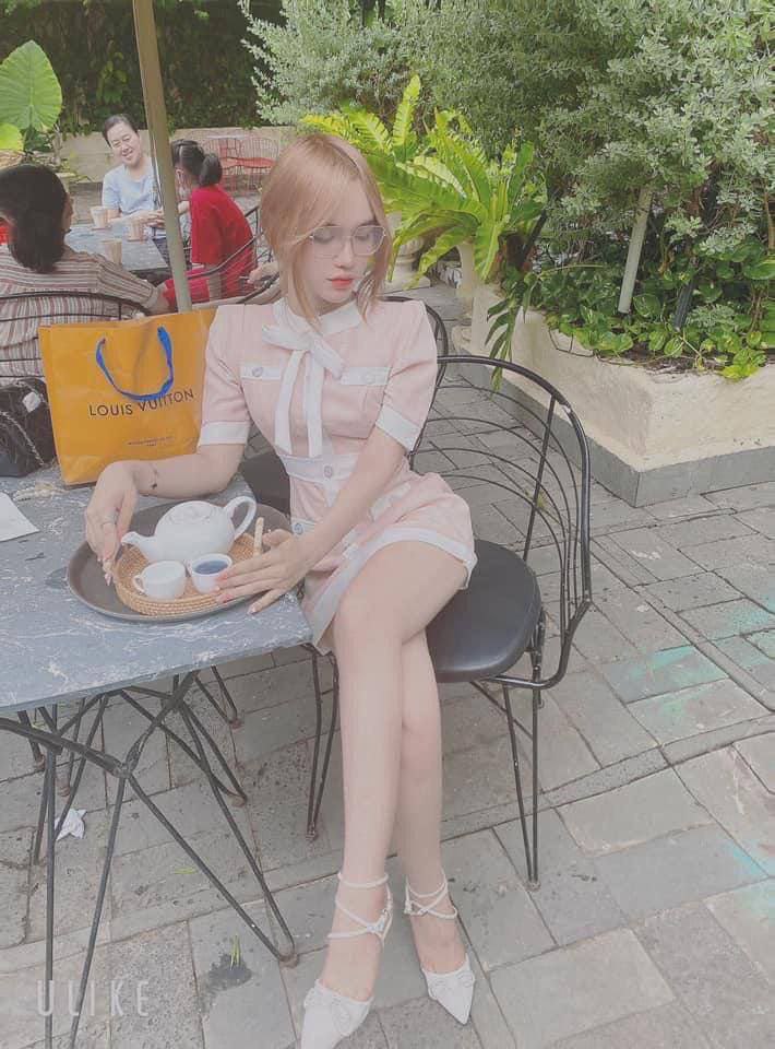 Bịt mắt em gái rồi lừa bú buồi cực đã